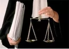 حضور-وکلا-درمراجع-قضایی-الزامی-شود