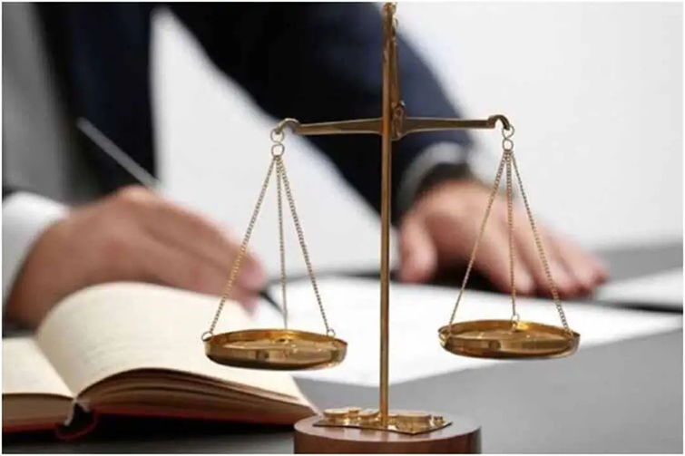 لیست-بهترین-وکیل-شهریار