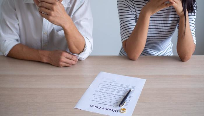 طلاق-خلع-چه-شرایطی-دارد-و-چرا-بائن-محسوب-میشود؟