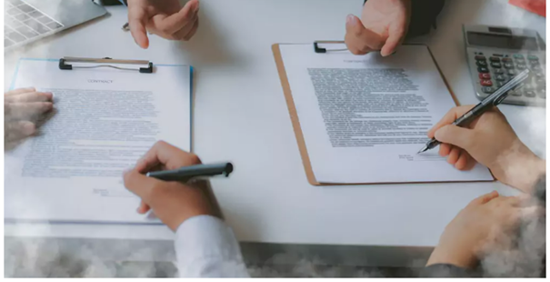 بررسی-فرق-تملیک-و-تملک