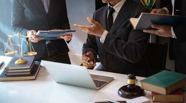 مشاوره-با-بهترین-پایه-یک-دادگستری-در-مرودشت