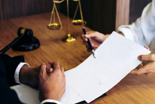 تخصص-در-قوانین-و-مقررات-محلی