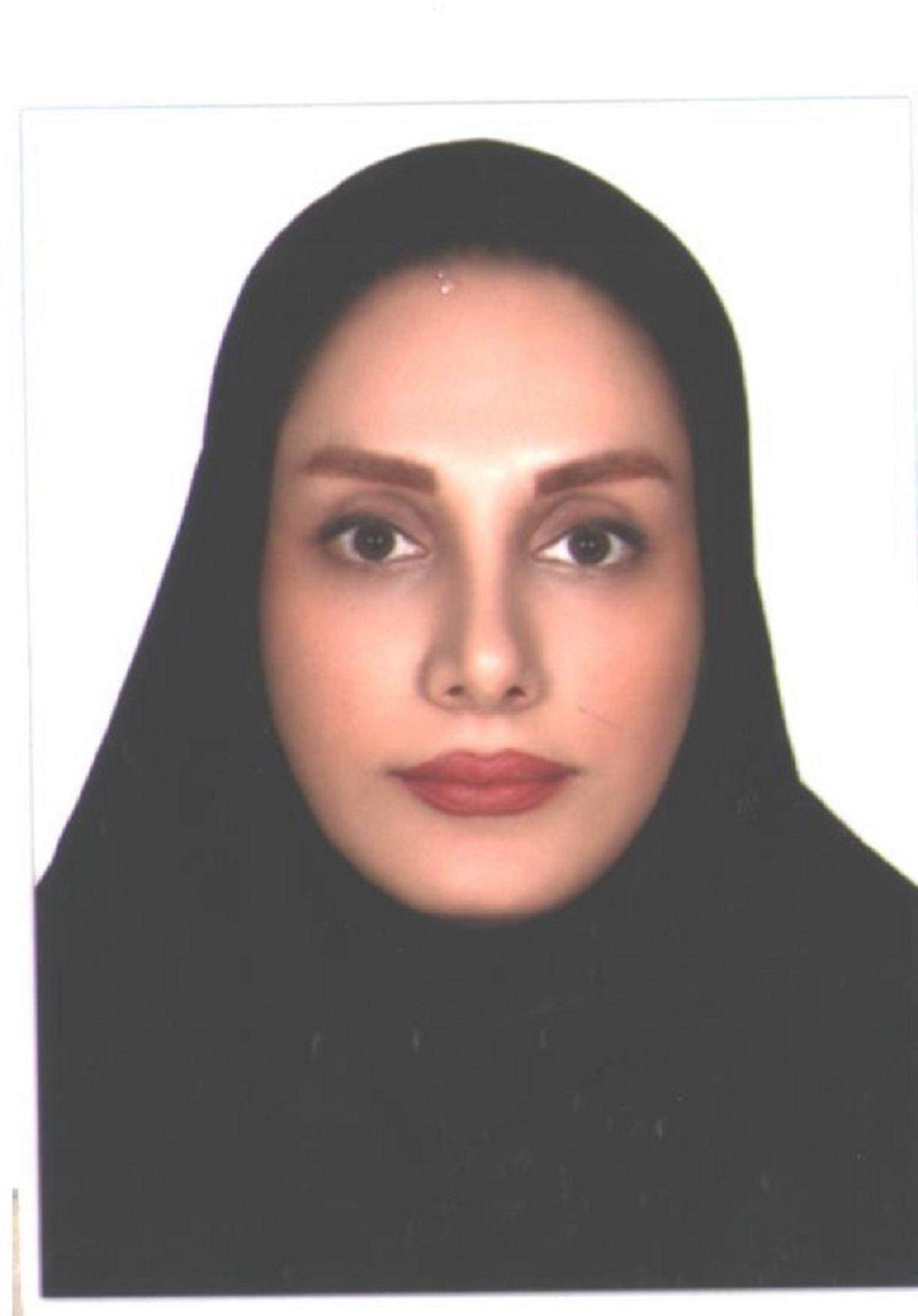 سرکار-خانم-رؤیا-آقامحمدحسنی-وکیل-پایه-یک-دادگستری