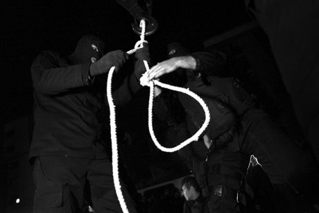 اعدام-سه-متجاوز-به-عنف-در-شیراز