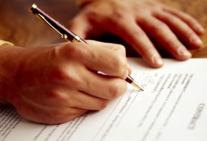 لایحه-دفاعیه-به-عنوان-وکیل-متهم-در-خصوص-اتهام-دریافت-رشوه،-پرداخت-تسهیلات-با-اسناد-صوری-و-اخلال-در-نظام-پولی-کشور