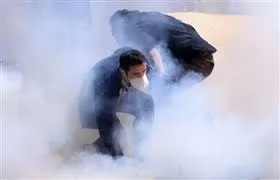 مجازات-استفاده-از-گاز-های-اشک-آور-مجازات-قاچاق-رادیو-اکتیو