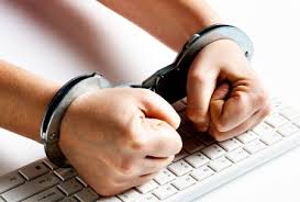 مجازات-جرایم-اینترنتی-متناسب-با-جرم-نیست